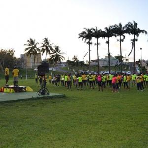 journée sportive organisée par Fitform concept dans le cadre de la 3éme édition du Lamentin en mouvement avec jordan chargé de l'animation.(7).JPG